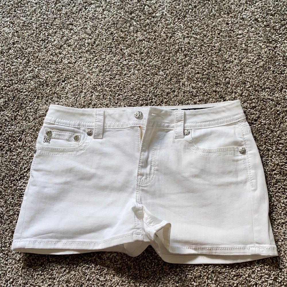 Miss Me jean shorts - like new
